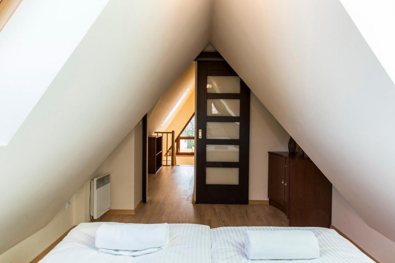 Udanypobyt Apartament Przy Polanie Spa Koscielisko Luaran gambar